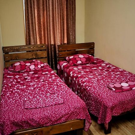 Hotel Rio Koetaisi Buitenkant foto