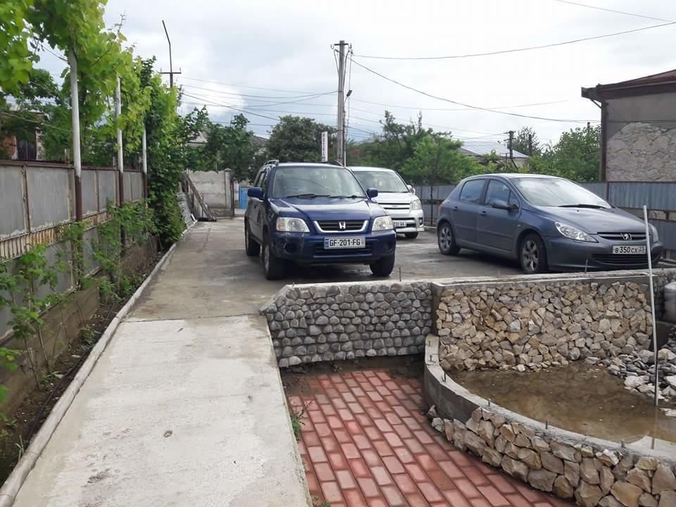Hotel Rio Koetaisi Buitenkant foto