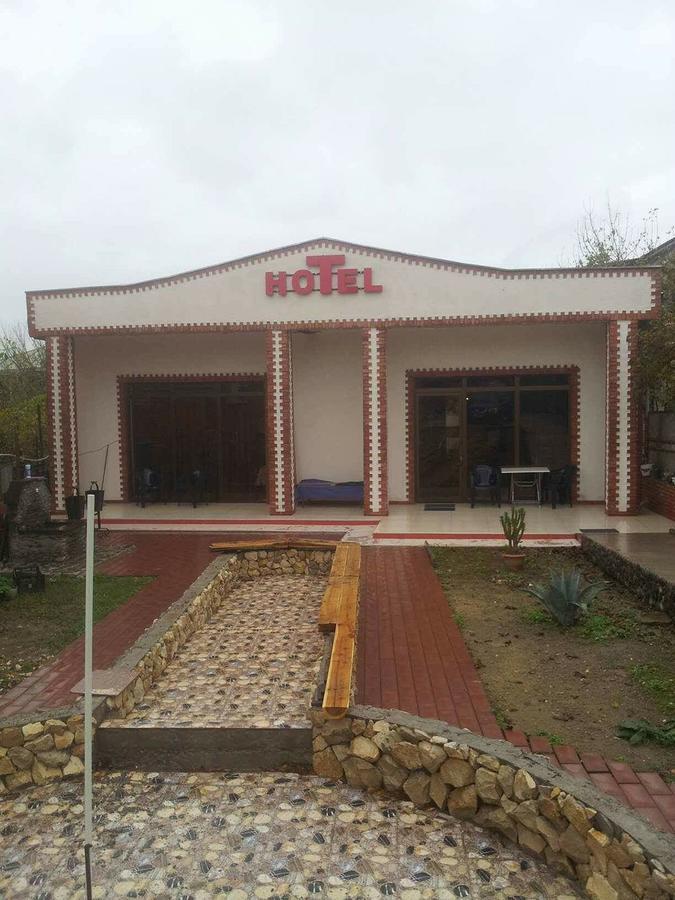 Hotel Rio Koetaisi Buitenkant foto