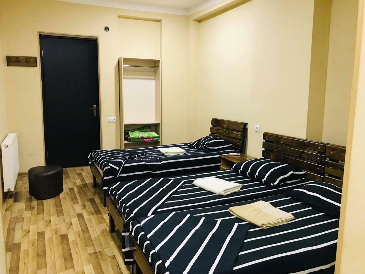 Hotel Rio Koetaisi Buitenkant foto
