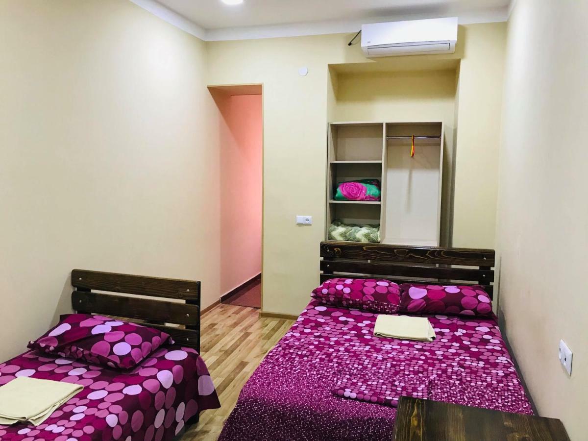 Hotel Rio Koetaisi Buitenkant foto