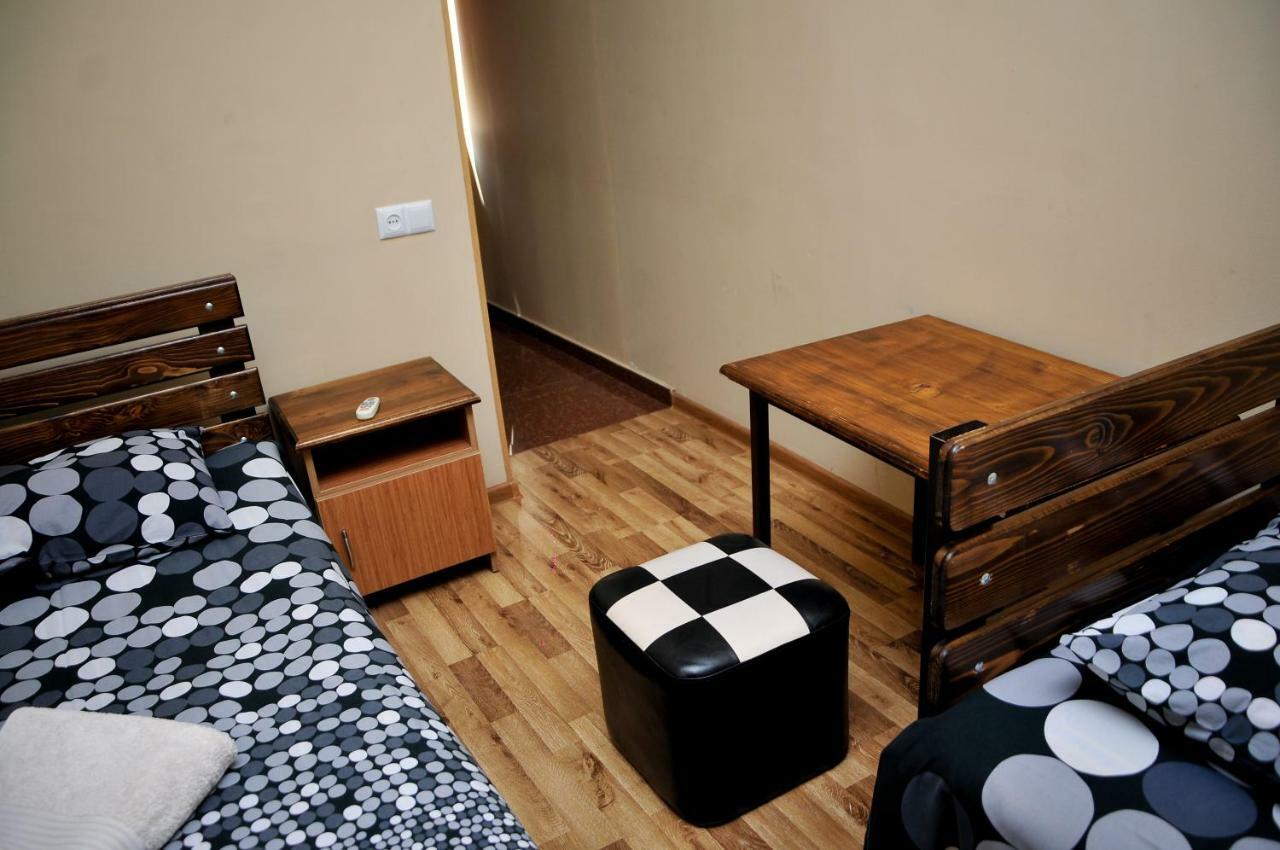 Hotel Rio Koetaisi Buitenkant foto